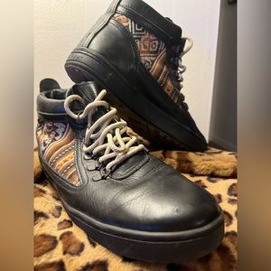 Inkkas Black Leather Camping Boot sz 7